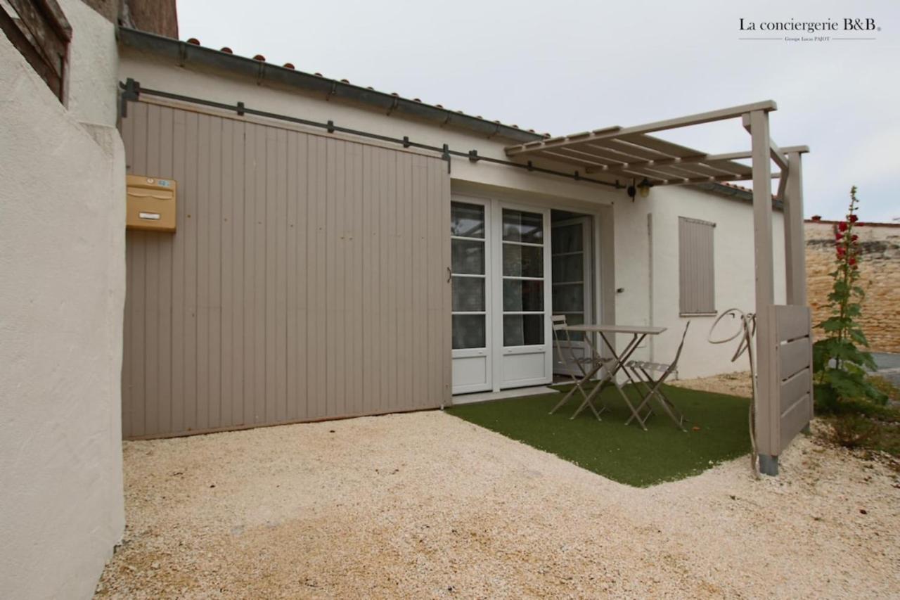 House On The Island Of Oleron Near The Cotiniere Villa Saint-Pierre-d'Oleron Eksteriør billede